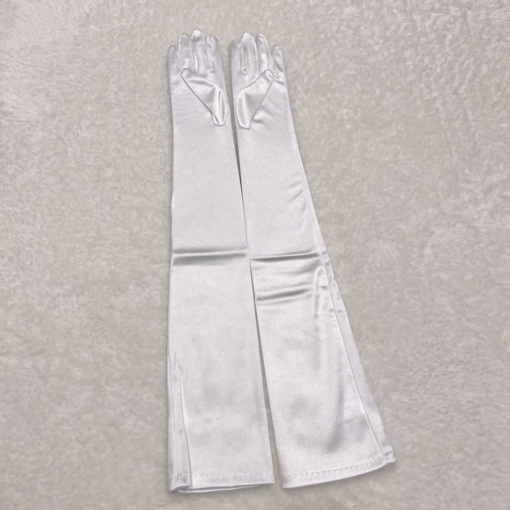 BNWT Bridal Wedding Gloves Opera Length in Bright White